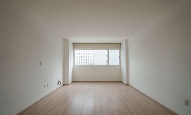 RENTA DEPARTAMENTO EN LIFE JURIQUILLA CON TERRAZA Y BODEGA