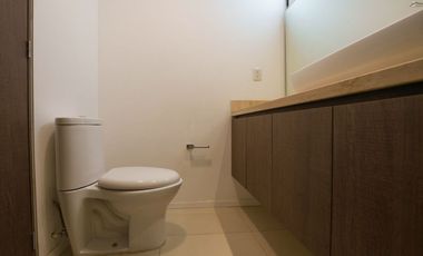 RENTA DEPARTAMENTO EN LIFE JURIQUILLA CON TERRAZA Y BODEGA