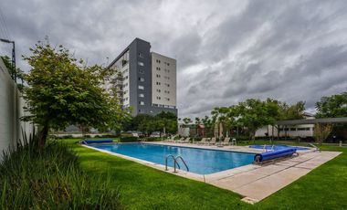 RENTA DEPARTAMENTO EN LIFE JURIQUILLA CON TERRAZA Y BODEGA