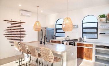 Casa con alberca privada y rooftop en venta, Todos Santos, BCS