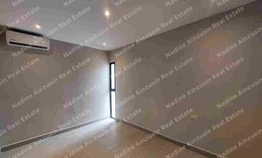 EN RENTA CASA NUEVA. UBICADA EN RESIDENCIAL ARBOLADA, ALBERCA PRIVADA, AMENIDADES, SEGURIDAD 24/7.