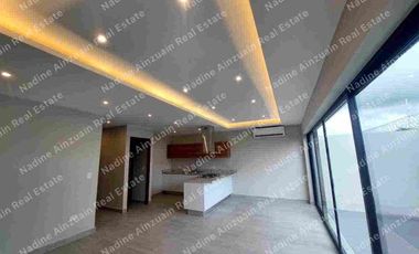 EN RENTA CASA NUEVA. UBICADA EN RESIDENCIAL ARBOLADA, ALBERCA PRIVADA, AMENIDADES, SEGURIDAD 24/7.