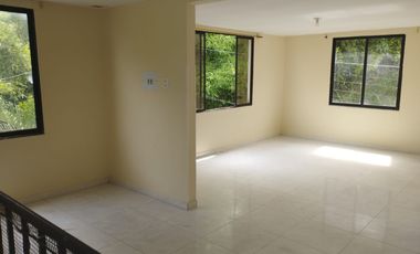 Vendo casa esquinera en Arrayanes 3 pisos independientes