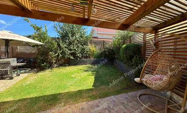 Venta en Condominio Limache