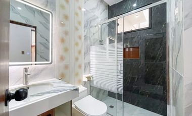 Elegant Modern Contemporary House and Lot For Sale in BF Resort, Las Pinas City