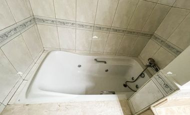 For Sale: 3-Bedroom 3BR Condo in Makati City at The Salcedo Park