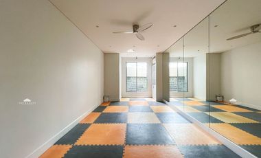 For Sale: 3-Bedroom 3BR Condo in Makati City at The Salcedo Park