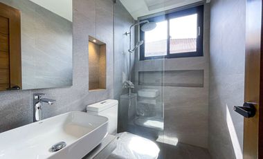 Superb Modern Contemporary House and Lot For Sale in BF Homes, Parañaque City