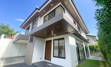 Superb Modern Contemporary House and Lot For Sale in BF Homes, Parañaque City