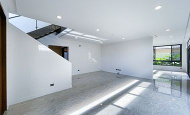 Superb Modern Contemporary House and Lot For Sale in BF Homes, Parañaque City