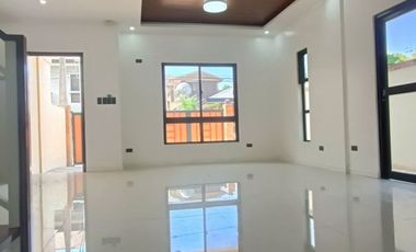 4 Bedrooms Two Storey Townhouse for Sale in BF Resort Las Pinas Talon Dos - JB