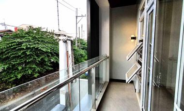 2 Storey Elegant Townhouse for sale in West Fairview near Commonwealth Quezon City