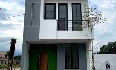 RUMAH TANPA DP DEKAT KOTA WISATA CIBUBUR DI CILEUNGSI BOGOR