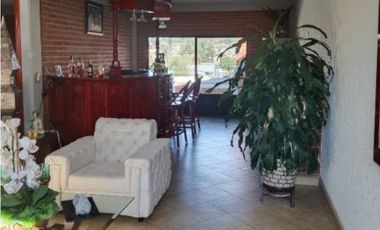 ¡¡¡SE VENDE CASA TOTALMENTE AMUEBLADA!!!