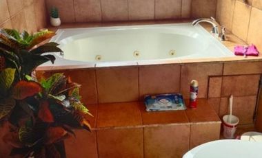 ¡¡¡SE VENDE CASA TOTALMENTE AMUEBLADA!!!