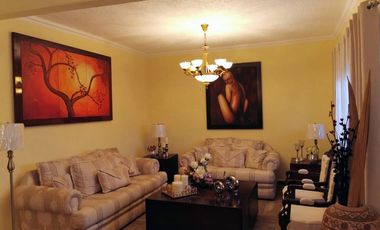 ¡¡¡SE VENDE CASA TOTALMENTE AMUEBLADA!!!