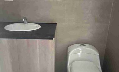 Casa en alquiler en Urbanización Narcisa Club, 3 habitaciones, 3 baños, $750/mes