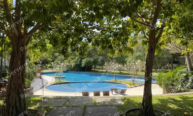 For sale 3 adjacent Lots at The Enclaves at North Point