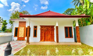 RUMAH MODERN KLASIK SISA 3 UNIT, SIAP JADI VILLA DI BOROBUDUR