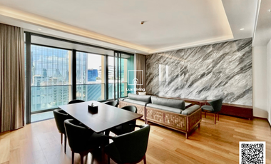 The Estelle Phrom Phong BTS Sukhumvit Road Benjasiri Park Emporium Emquartier Thonglor Asoke