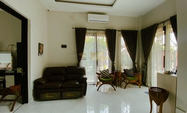 KOST PUTRI DIJUAL, 8 MENIT KE SMA STELLA DUCE 1 YOGYAKARTA