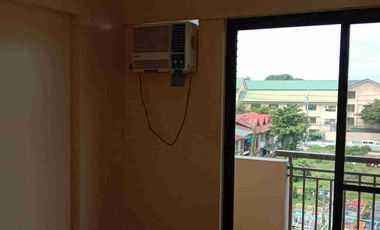 Arista Place 2BR condo unit for sale clean title in Parañaque