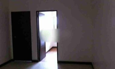 Arista Place 2BR condo unit for sale clean title in Parañaque