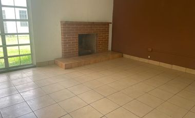 Renta casa para OFICINAS, Col. Santa Cruz Buenavista. Zavaleta y 25 pte