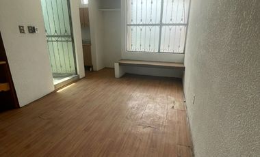 Renta casa para OFICINAS, Col. Santa Cruz Buenavista. Zavaleta y 25 pte