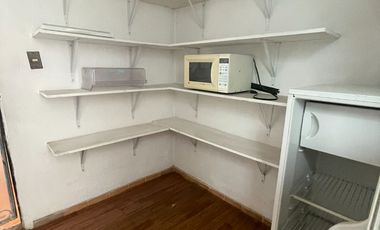 Renta casa para OFICINAS, Col. Santa Cruz Buenavista. Zavaleta y 25 pte