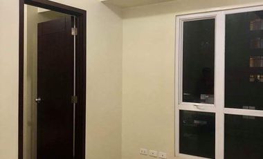 RPN Boni Mandaluyong Condo 1br 30.26sqm Roo For Sale Pioneer Woodlands in Bgc Ayala Edsa Shaw Megamall MRT Makati
