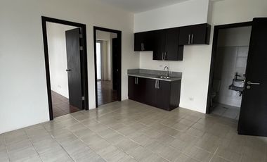 RPN Boni Mandaluyong Condo 1br 30.26sqm Roo For Sale Pioneer Woodlands in Bgc Ayala Edsa Shaw Megamall MRT Makati