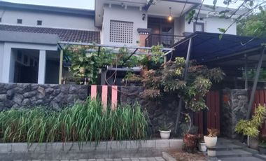 Dijual Cepat MURAH, Rumah Bagus Terawat Siap Huni di PONDOK JATI Kota Sidoarjo Jawa Timur