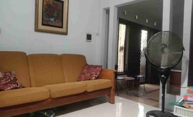 Dijual Cepat MURAH, Rumah Bagus Terawat Siap Huni di PONDOK JATI Kota Sidoarjo Jawa Timur