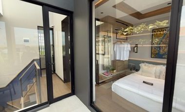 Paling Affordable hunian 3 lantai with 4 Bedrooms and 4 Bathrooms nempel Summarecon Serpong