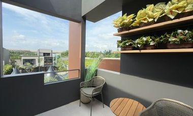 Paling Affordable hunian 3 lantai with 4 Bedrooms and 4 Bathrooms nempel Summarecon Serpong