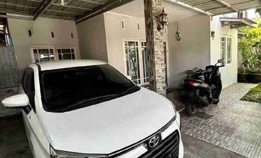 RUMAH DI BELAKANG DI TRANSMART PADANG