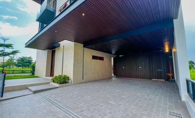 3-Storey Single Attached w/ Pool for sale along Daang Hari Rd., Las Piñas City