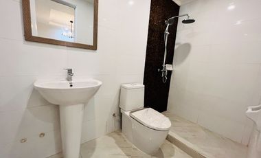 Chateau Mansion Townhouse for sale along Daang Hari Rd. Las Piñas City