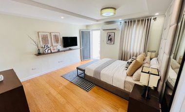 Chateau Mansion Townhouse for sale along Daang Hari Rd. Las Piñas City