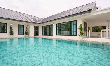 For sale, single-storey pool villa, on 2 sides of the road, corner house, Don Kaeo Subdistrict, Mae Rim District, Chiang Mai, near Ring Road 3