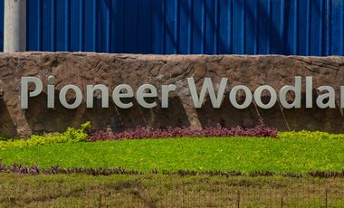 KEN - Studio Type Condo Unit in the center on Mandaluyong City - Pioneer Woodlands
