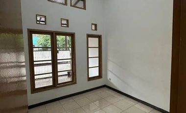 Jual Rumah Di Panorama Serpong Dekat Akses Toll BSD Ciputat