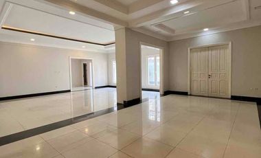 Rumah 1 Lantai Bangka Kemang Strategis, Jarang Ada, LT 696 m² Kolam Renang Harga Nego