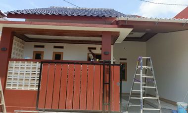 Dijual Rumah Baru Posisi Hook di Perum Mulyamekar Indah Jl Alternatif BIC Sadang Purwakarta