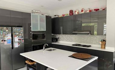 House for Sale Paseo De Magallenes
