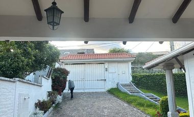 Vendo Casa Rustica de 451m Urbanizacion Exclusiva, PILLAGUA