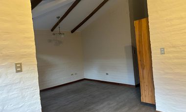 Vendo Casa Rustica de 451m Urbanizacion Exclusiva, PILLAGUA