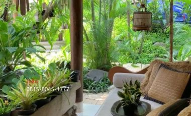 Villa Bali Resort House with Pool at Bintaro Jaya Sektor 8, Tangsel