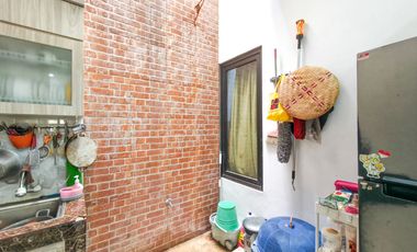 Rumah Seken SHM 15 Menit ke Transpark Mall Bintaro Dibantu KPR J-33479